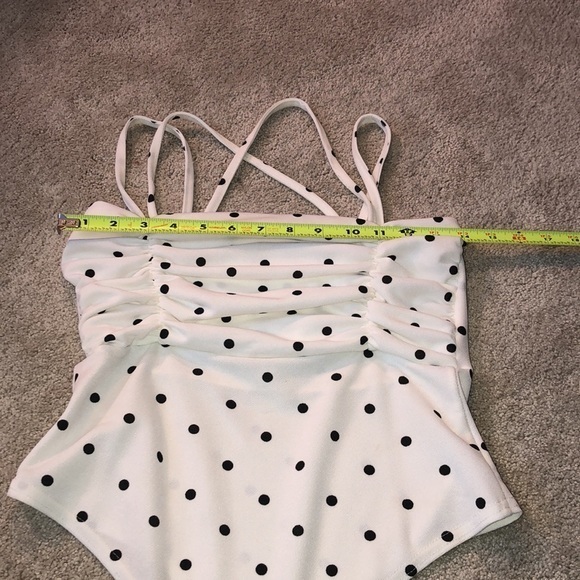 PrettyLittleThing Bodysuit Polka Dots Black White USA 8 - Picture 3 of 11